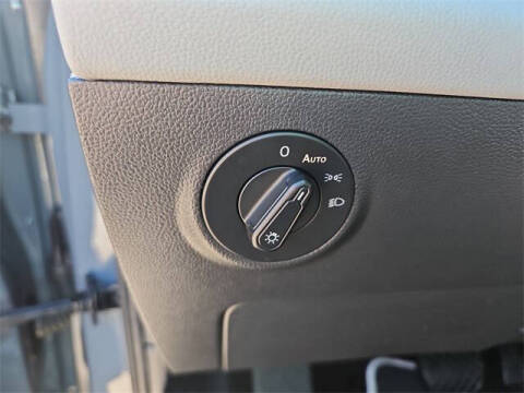 2022 Volkswagen Taos SE 4Motion