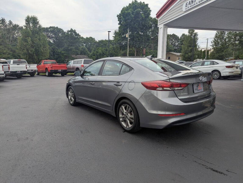 2018 Hyundai Elantra