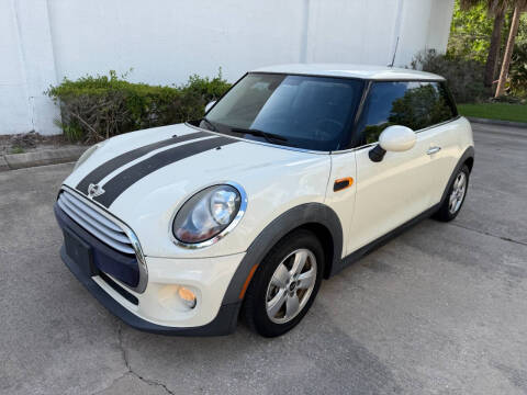 2015 MINI Hardtop 2 Door Cooper