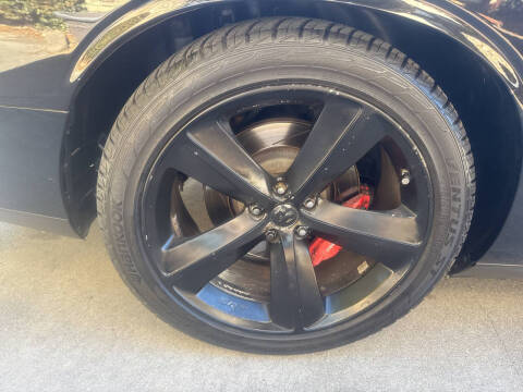 2009 Dodge Challenger SRT8