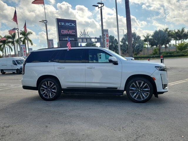 2021 Cadillac Escalade Sport