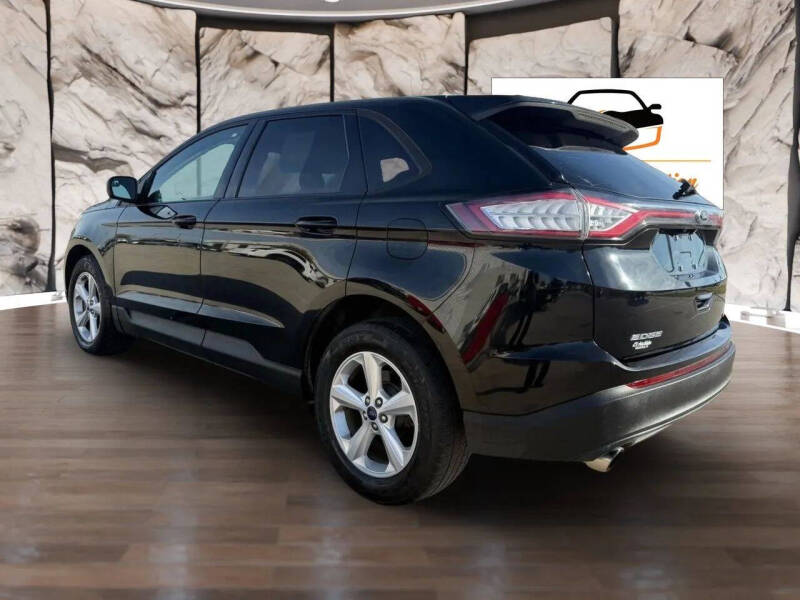 2018 Ford Edge SE