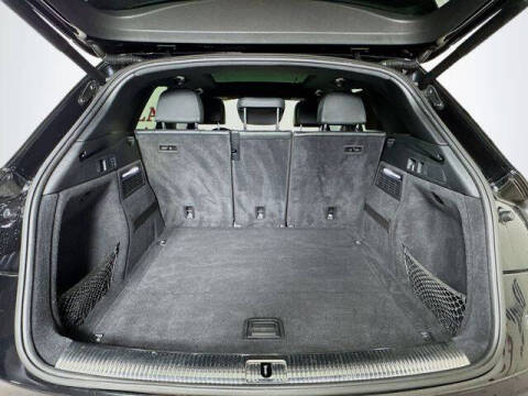 2018 Audi SQ5 3.0T quattro Premium Plus