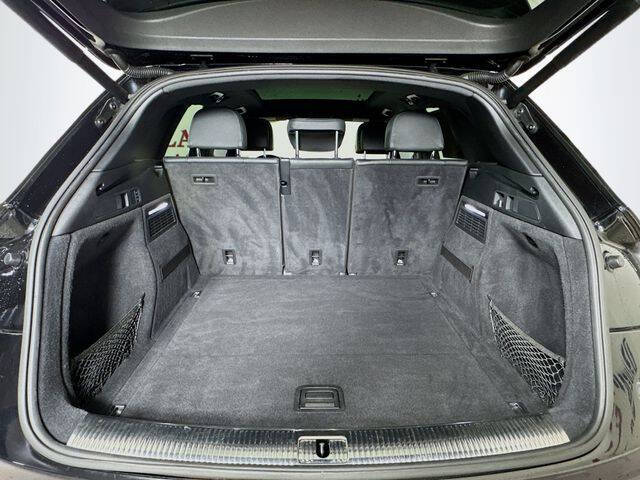 2018 Audi SQ5 3.0T quattro Premium Plus