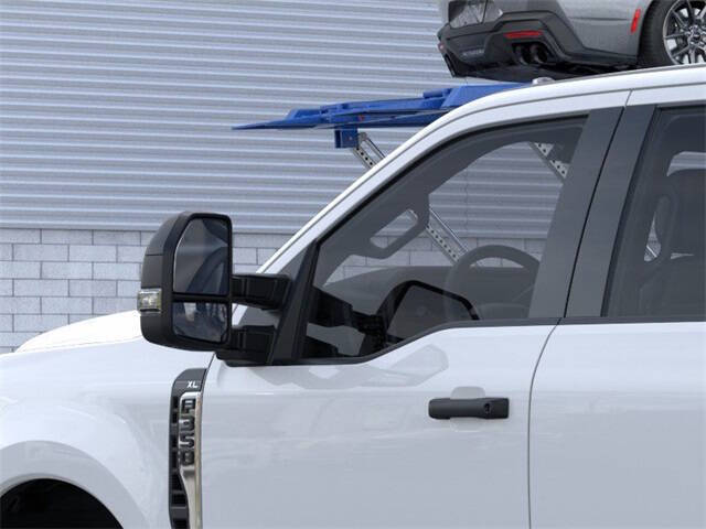 2026 Ford F-350 Super Duty XL