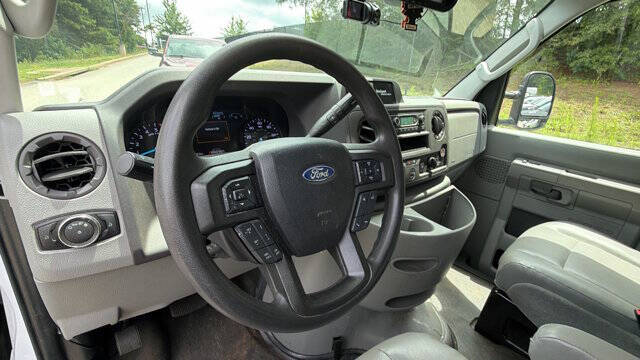 2022 Ford E-Series