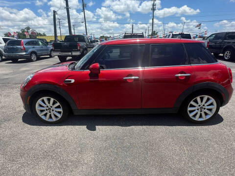 2015 MINI Hardtop 4 Door Cooper