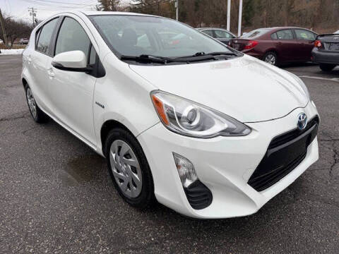 2016 Toyota Prius c Two