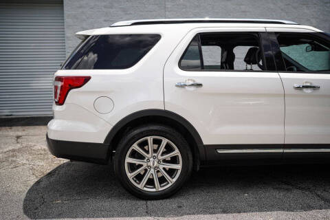 2017 Ford Explorer Limited
