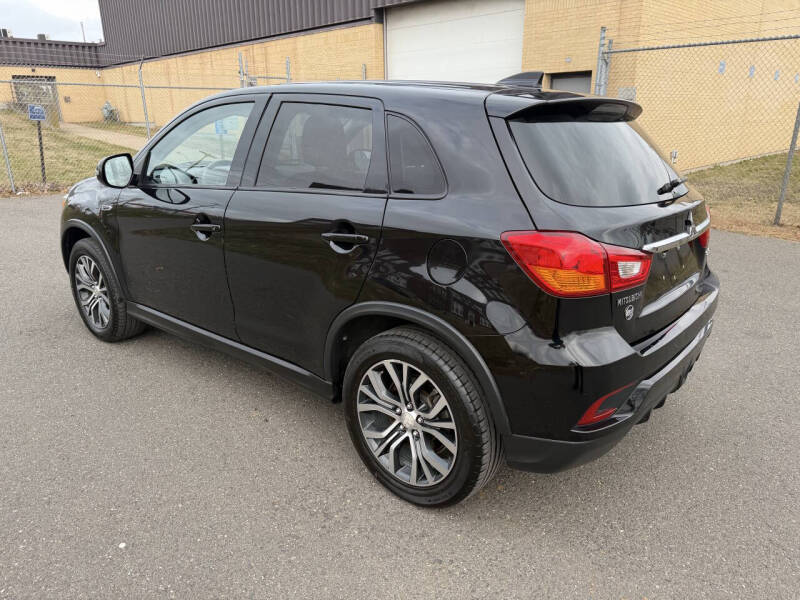 2018 Mitsubishi Outlander Sport LE
