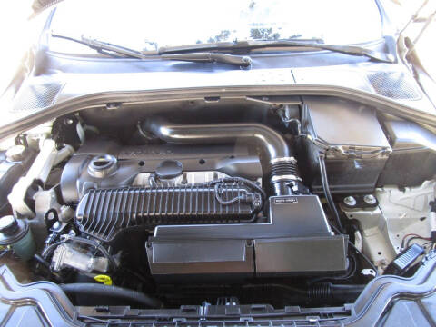 2015 Volvo V60 Cross Country T5 Platinum