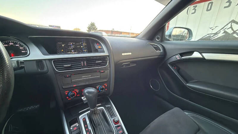 2011 Audi A5 2.0T quattro Prestige