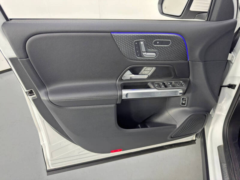 2024 Mercedes-Benz GLB GLB 250