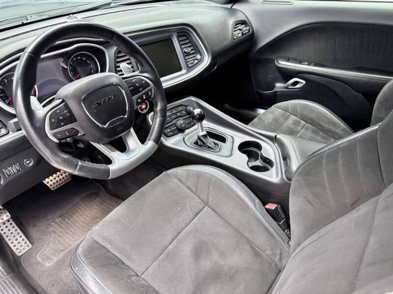 2016 Dodge Challenger SRT 392