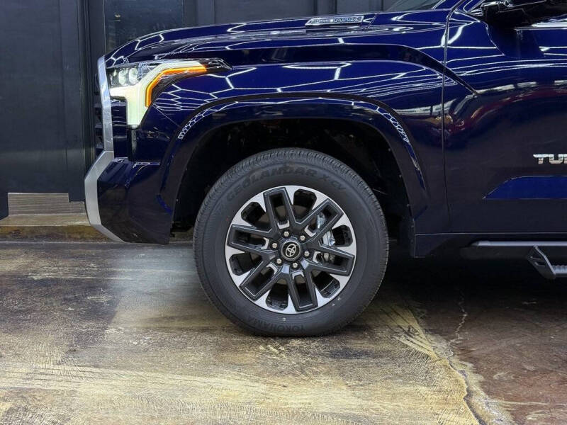 2025 Toyota Tundra Limited HV