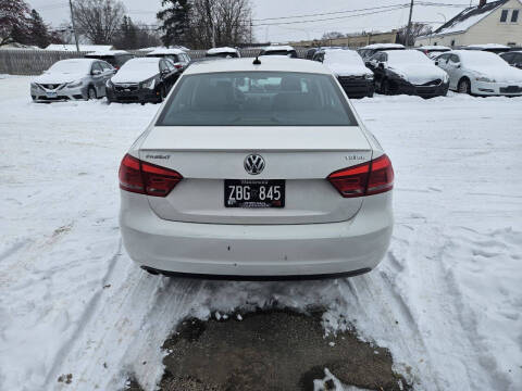 2015 Volkswagen Passat 2.0L TDI SE