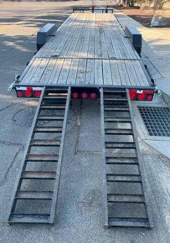 2024 PJ Trailers C8322