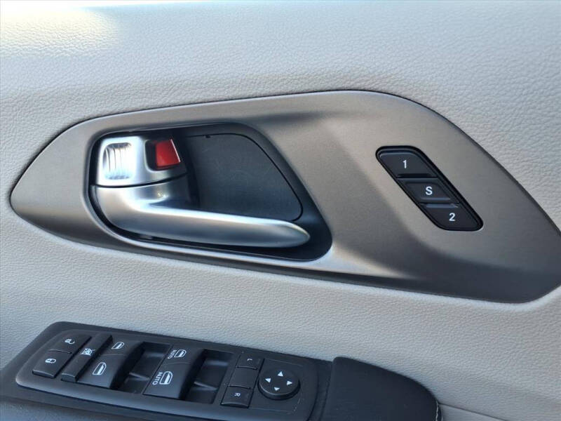 2021 Chrysler Pacifica Hybrid Touring L