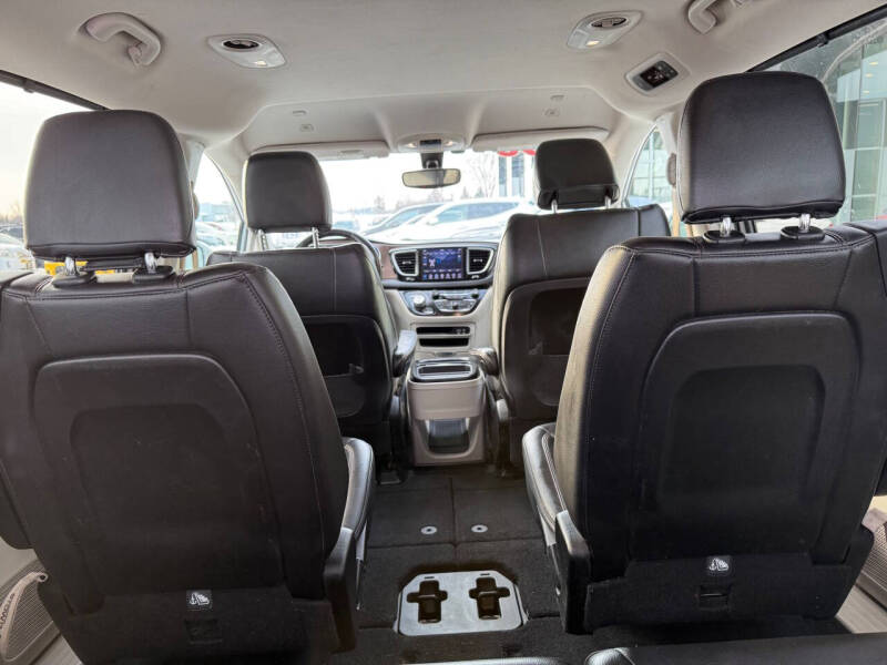 2018 Chrysler Pacifica Touring L