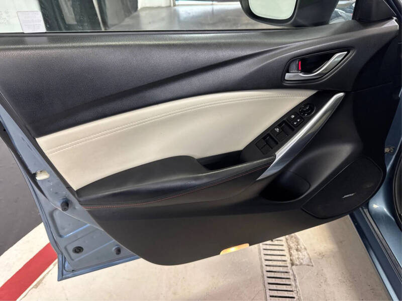 2014 Mazda MAZDA6 i Grand Touring