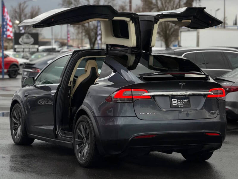 2017 Tesla Model X