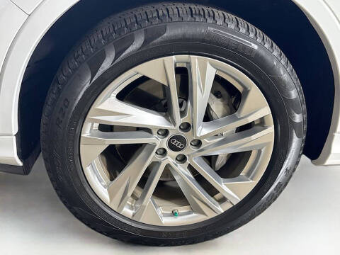 2023 Audi Q7 quattro Premium Plus 55 TFSI