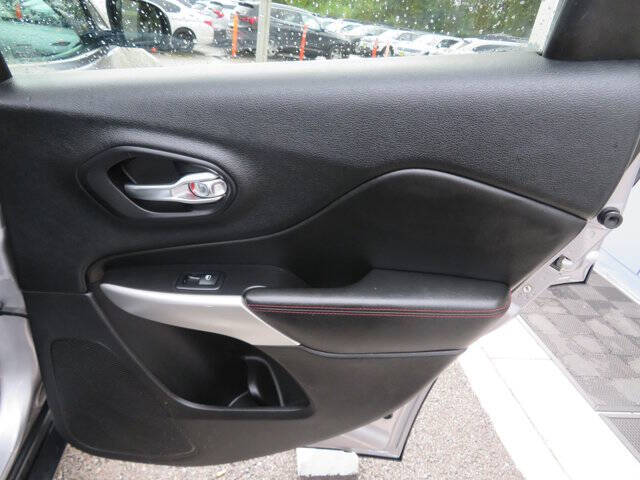 2018 Jeep Cherokee Trailhawk