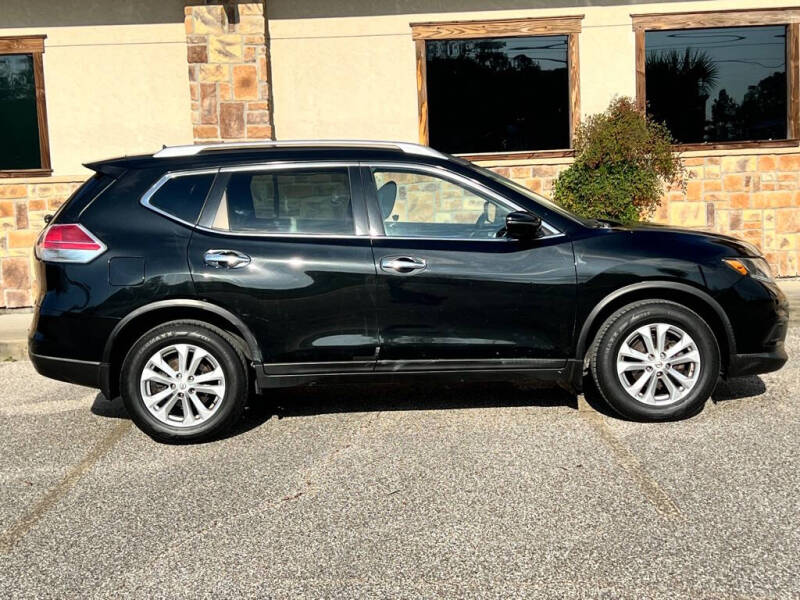 2016 Nissan Rogue SV photo 6