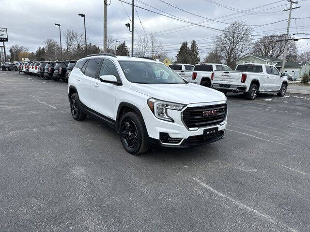 2022 GMC Terrain SLE