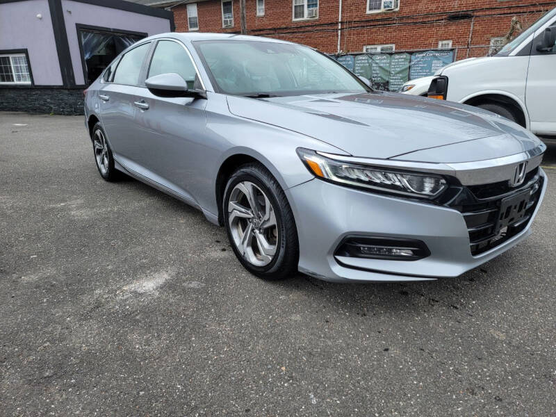 2018 Honda Accord EX photo 3