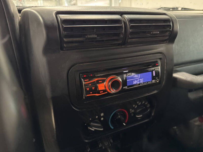 2004 Jeep Wrangler X