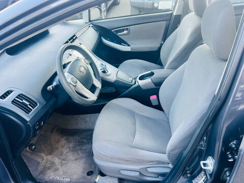 2012 Toyota Prius Three