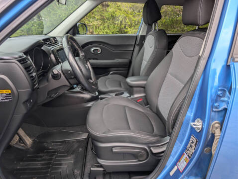 2019 Kia Soul +