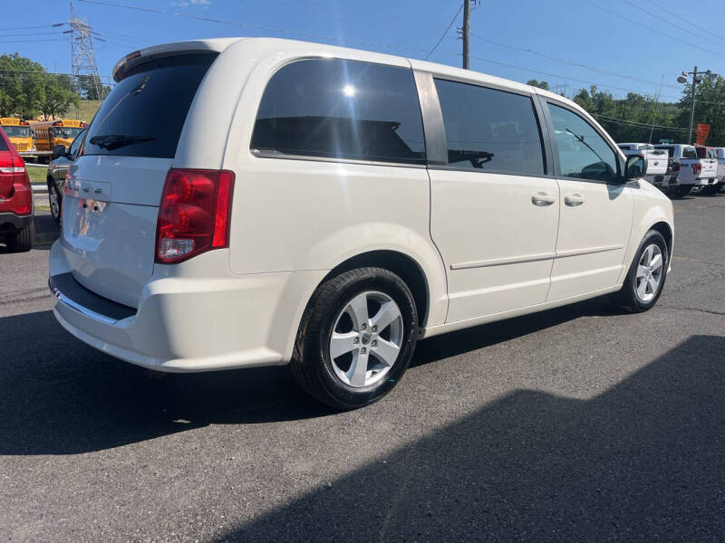 2013 Dodge Grand Caravan SE