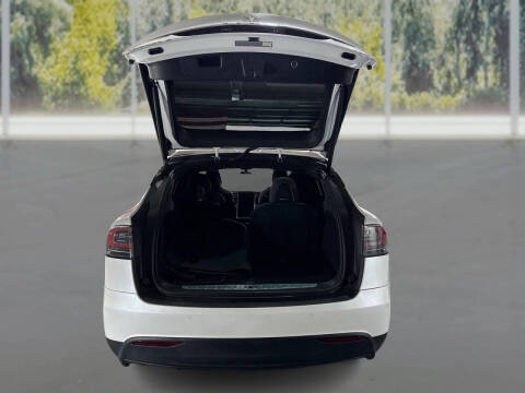 2016 Tesla Model X 60D