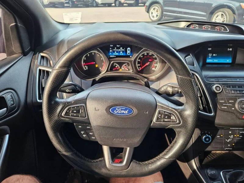 2018 Ford Focus ST