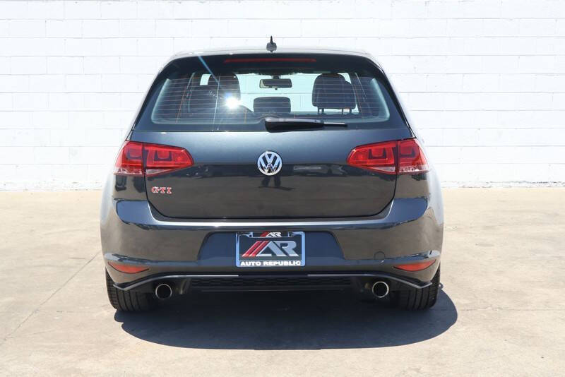 2017 Volkswagen Golf GTI Autobahn