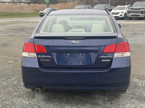 2011 Subaru Legacy 2.5i Premium