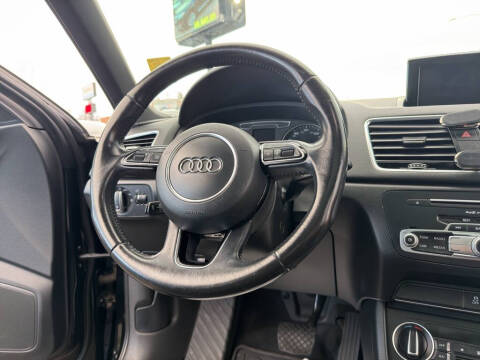 2016 Audi Q3 2.0T quattro Premium Plus
