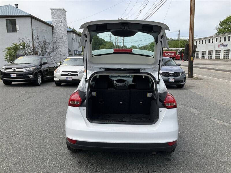 2017 Ford Focus SE