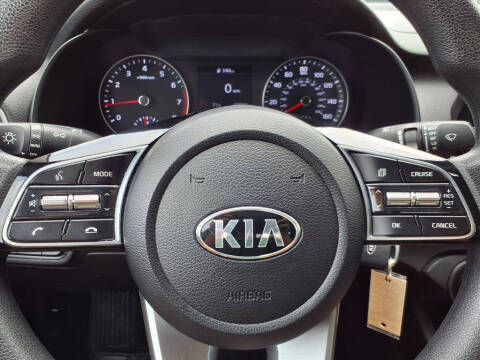 2021 Kia Forte FE