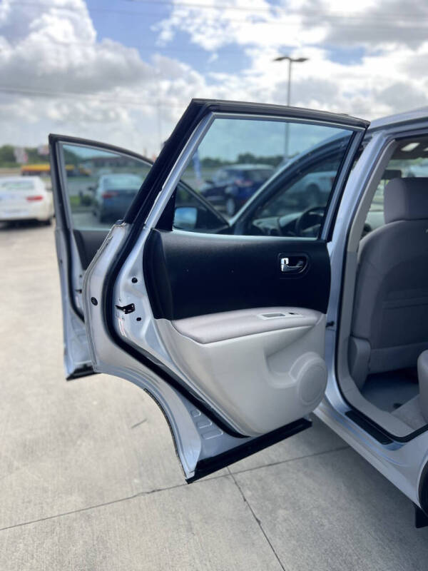 2013 Nissan Rogue S