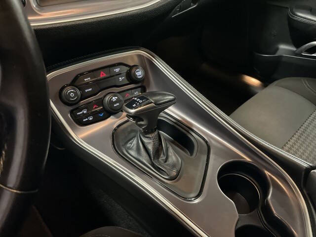 2020 Dodge Challenger SXT