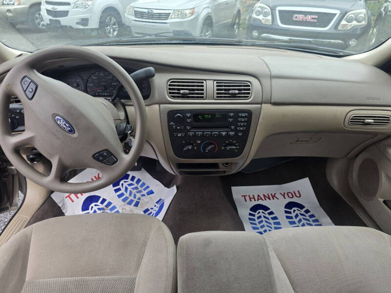 2003 Ford Taurus SES