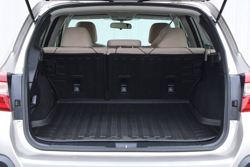 2018 Subaru Outback 2.5i Premium