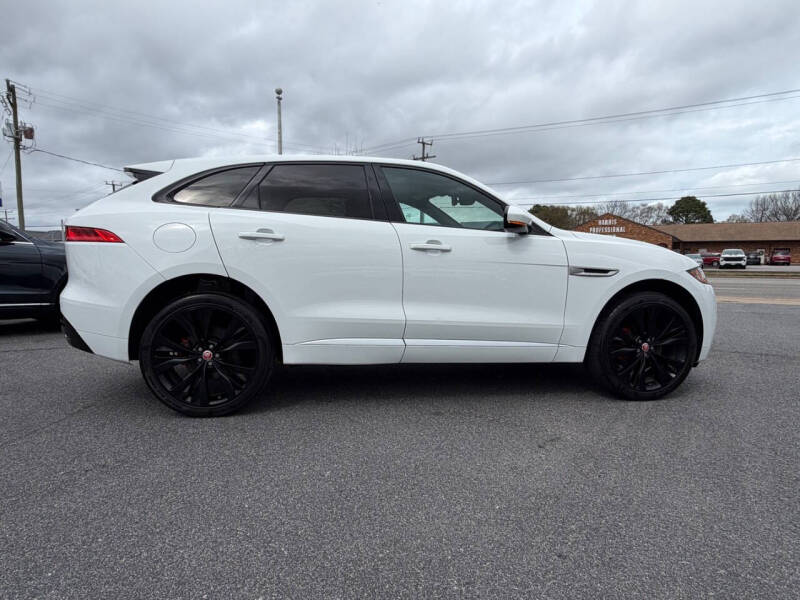 2019 Jaguar F-PACE S