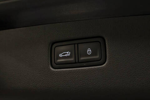 2022 Genesis GV70 2.5T Standard