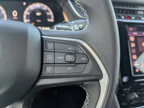 2025 Jeep Grand Cherokee L Laredo X