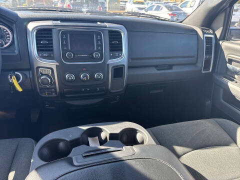 2024 RAM 1500 Classic Warlock