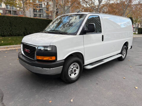 2024 GMC Savana 2500